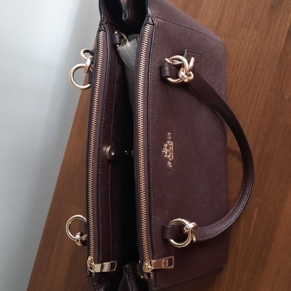 Coach bag dark wine color - Picture 4 of 12